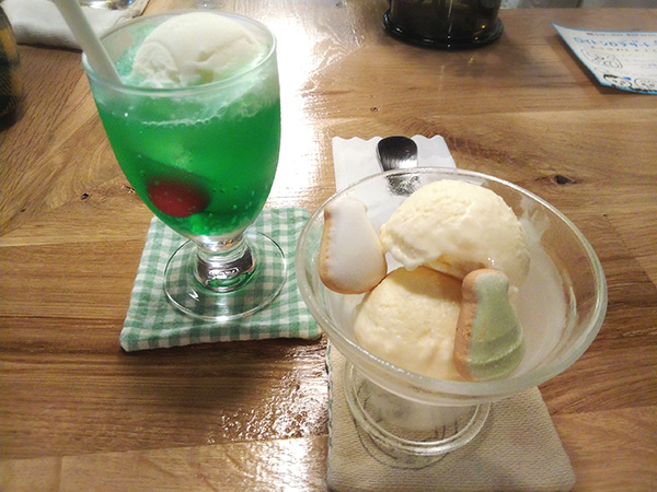 夢眠書店カフェメニュー